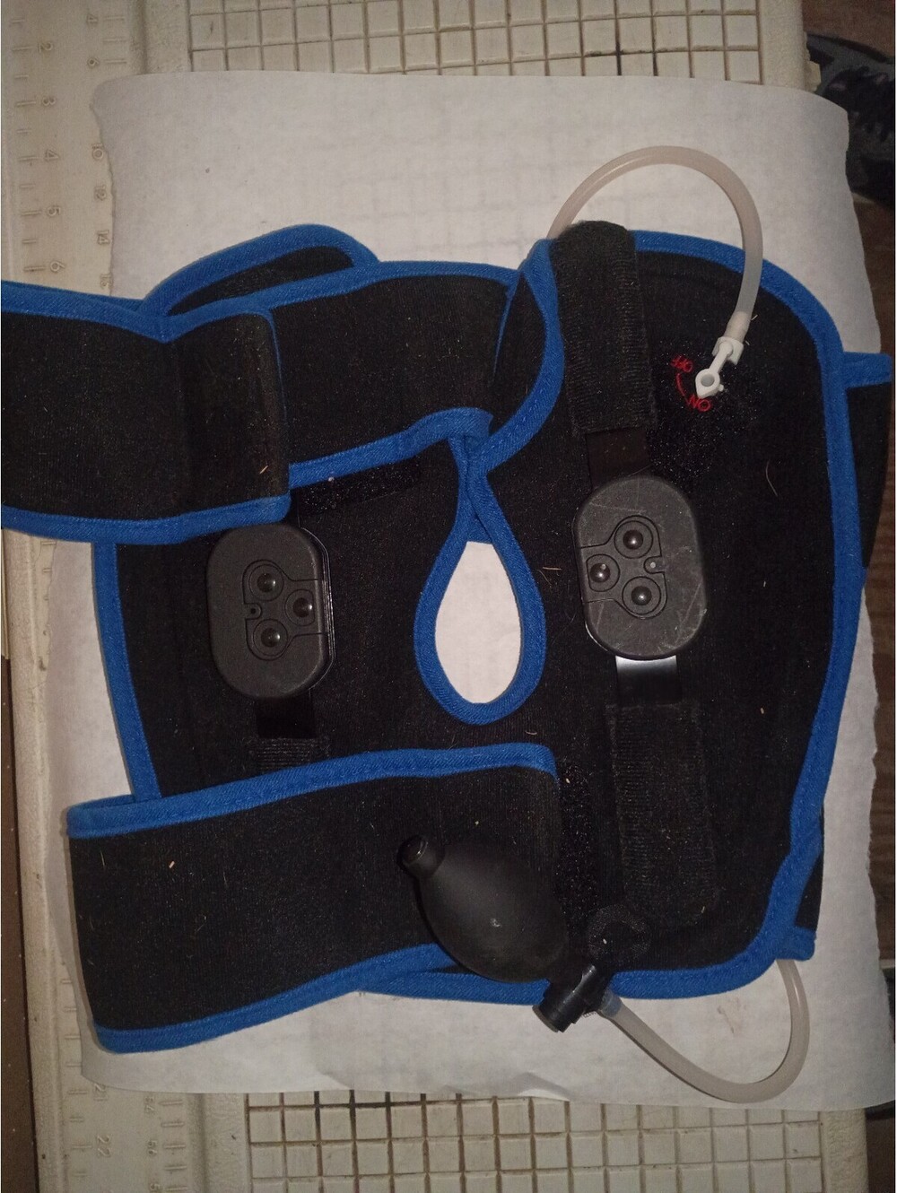 CMC Adjustable Compression Belt with Pump for Support and Relief